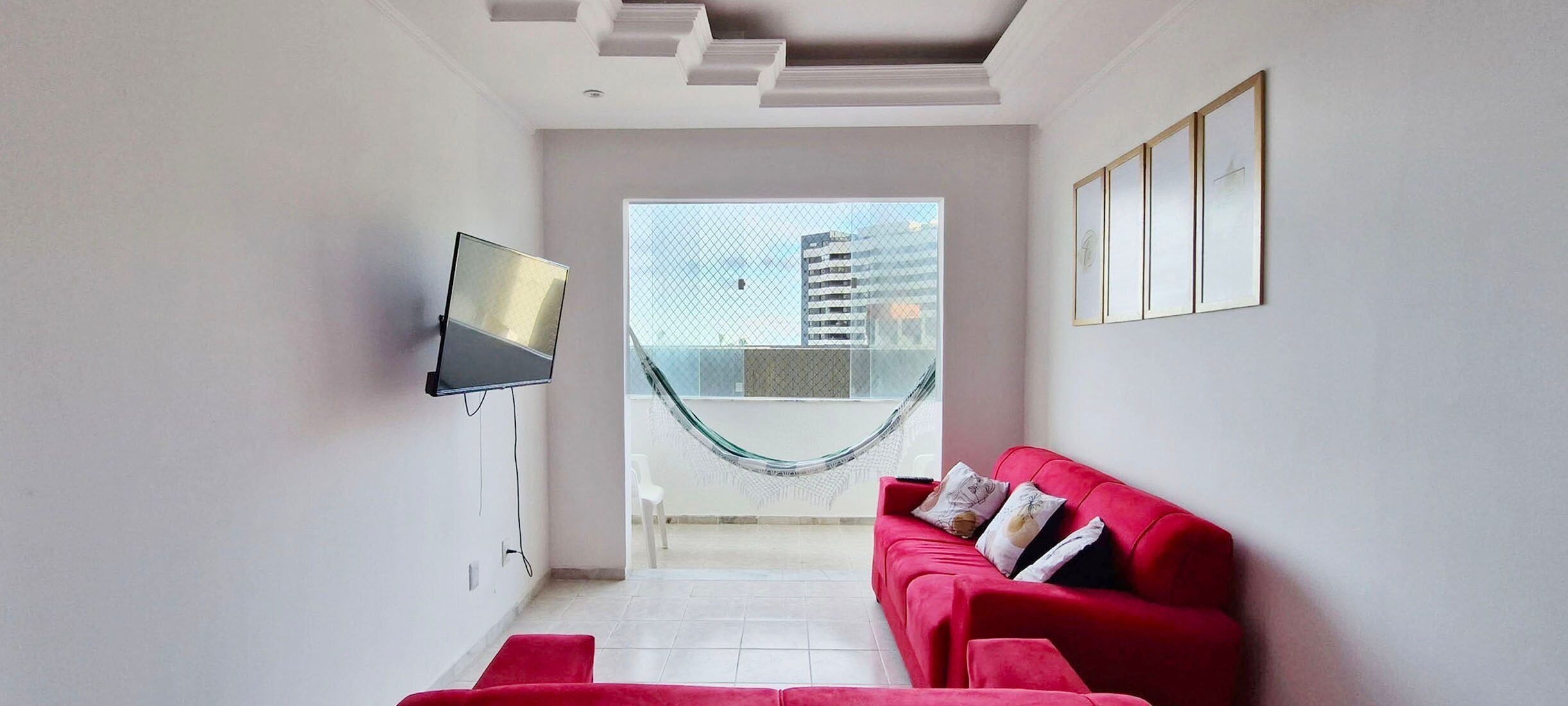 베이직 아파트 | 거실 공간