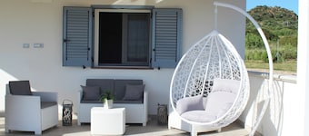 Private Cottage near Alghero | Peaceful Setting, Fenced Garden, Pet Friendly