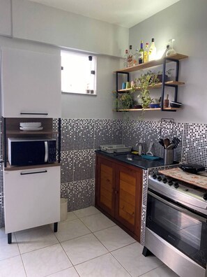 Private kitchen - Suite 303 beach walking distance (Anchieta)