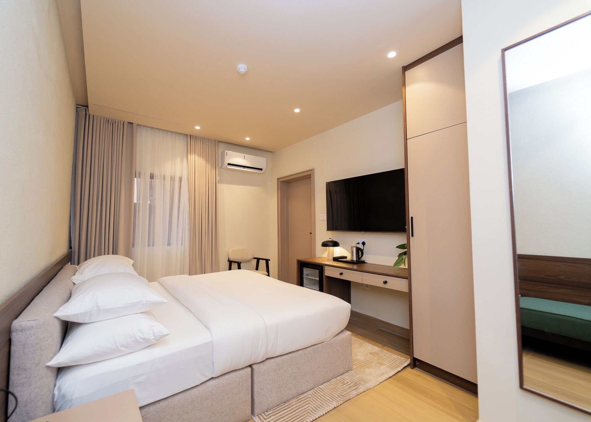 Standard Single Room, Garden View