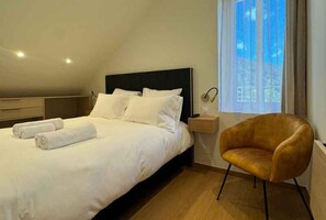 Blackout curtains, iron/ironing board, free WiFi - Villa Belle Fleur (Valence)