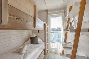 WiFi - Houseboat Mien Schipp – Unique Vacation on the Water in Fehmarn Harbor (Fehmarn)