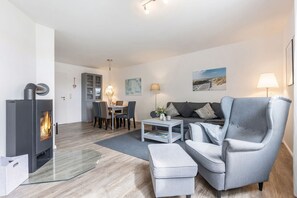 Tv, pejs, dvd-afspiller