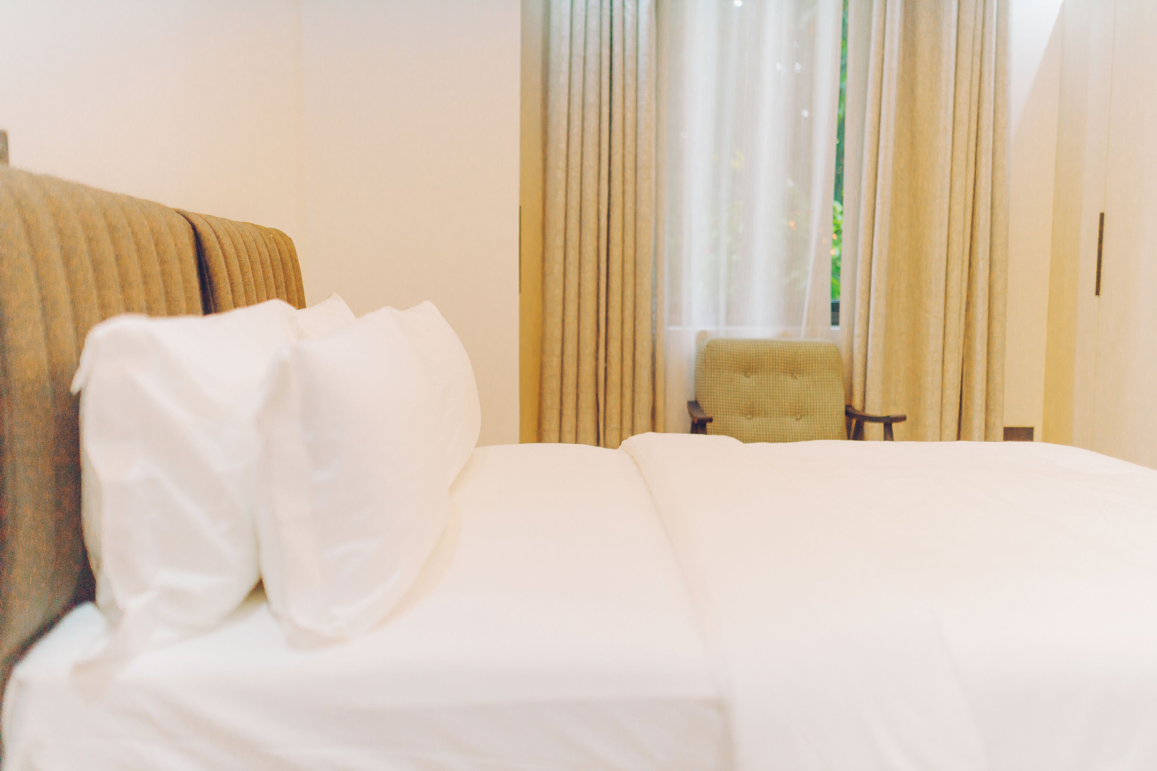 Junior Suite | Laptop workspace, blackout drapes, soundproofing, iron/ironing board