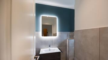 Dusche, Haartrockner