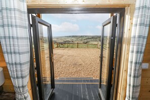 Interior - Glenview Log Cabin (Ballycastle)