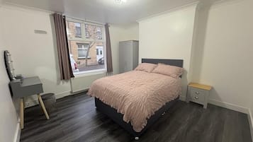 2 soverom, wi-fi (inkludert) og sengetøy