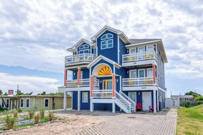 Exterior - Pet-friendly semi oceanfront home w/ pool and hot tub by Sun Realty (Nags Head)