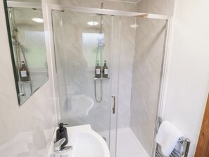 Shower - Elm Lodge (Rugeley)