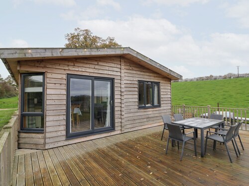 Elm Lodge