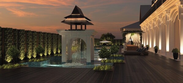 Una piscina al aire libre