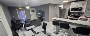 Interior - 3Bedroom 3Bathroom house in adorable Area,close to south padre island and SpaceX (Harlingen)