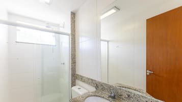 Apartamento básico | Baño | Ducha