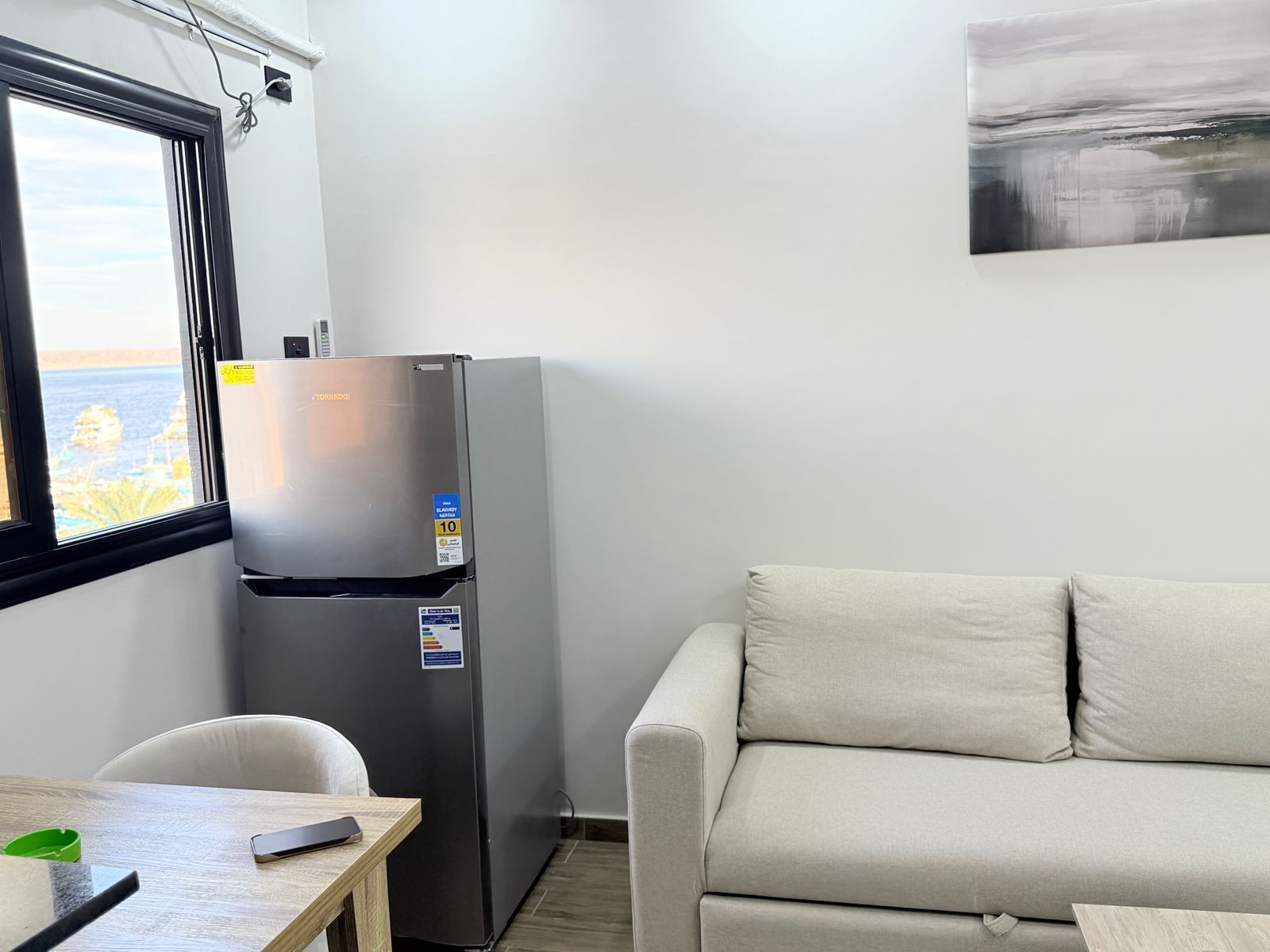 Een laptopwerkplek, gratis wifi