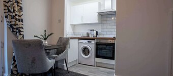 Spacious 1 Bedroom Apartment in Darlington