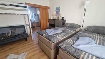 Accès Internet, draps fournis