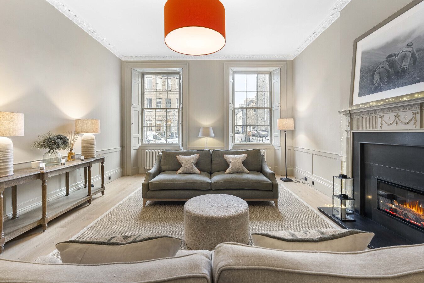 Télévision, cheminée