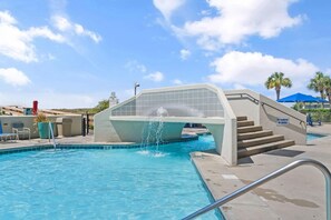 Condo, várias camas (Phoenix 6 011) | Piscina | Piscina interna, piscina externa