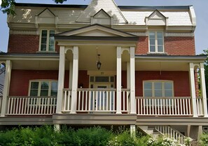 Voorkant van accommodatie