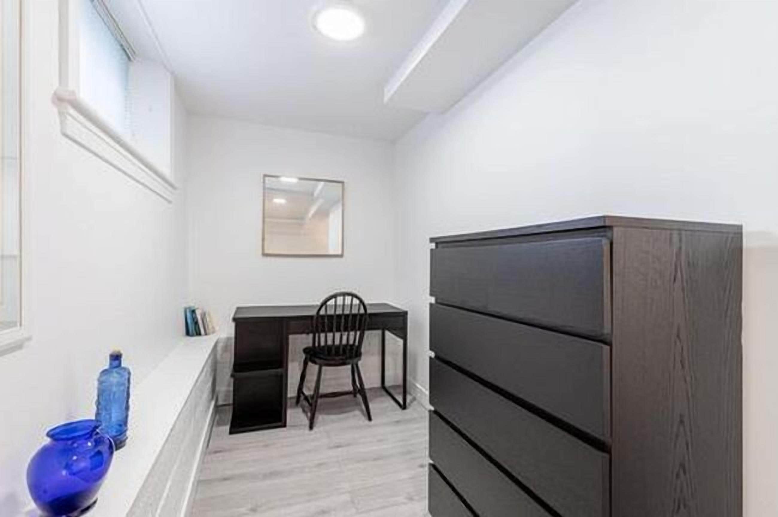 Comfort Suite, 2 Bedrooms, City View