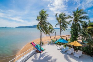 Property grounds - 4-Bedroom Villa with Unobstructed Sea View on Rawai Beach, Phuket (Tambon Rawai)