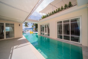 Pool - 4-Bedroom Villa with Unobstructed Sea View on Rawai Beach, Phuket (Tambon Rawai)