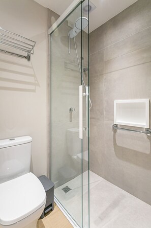 Hair dryer, towels - New studio near Beiramar Shopping #TM106 (Florianópolis)