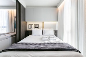 Iron/ironing board, Internet, bed sheets - 500 Mbps Wi-Fi | Pool | 500 m from Beiramar #CA96 (Florianópolis)
