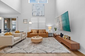 スマートテレビ、テーブルサッカー台