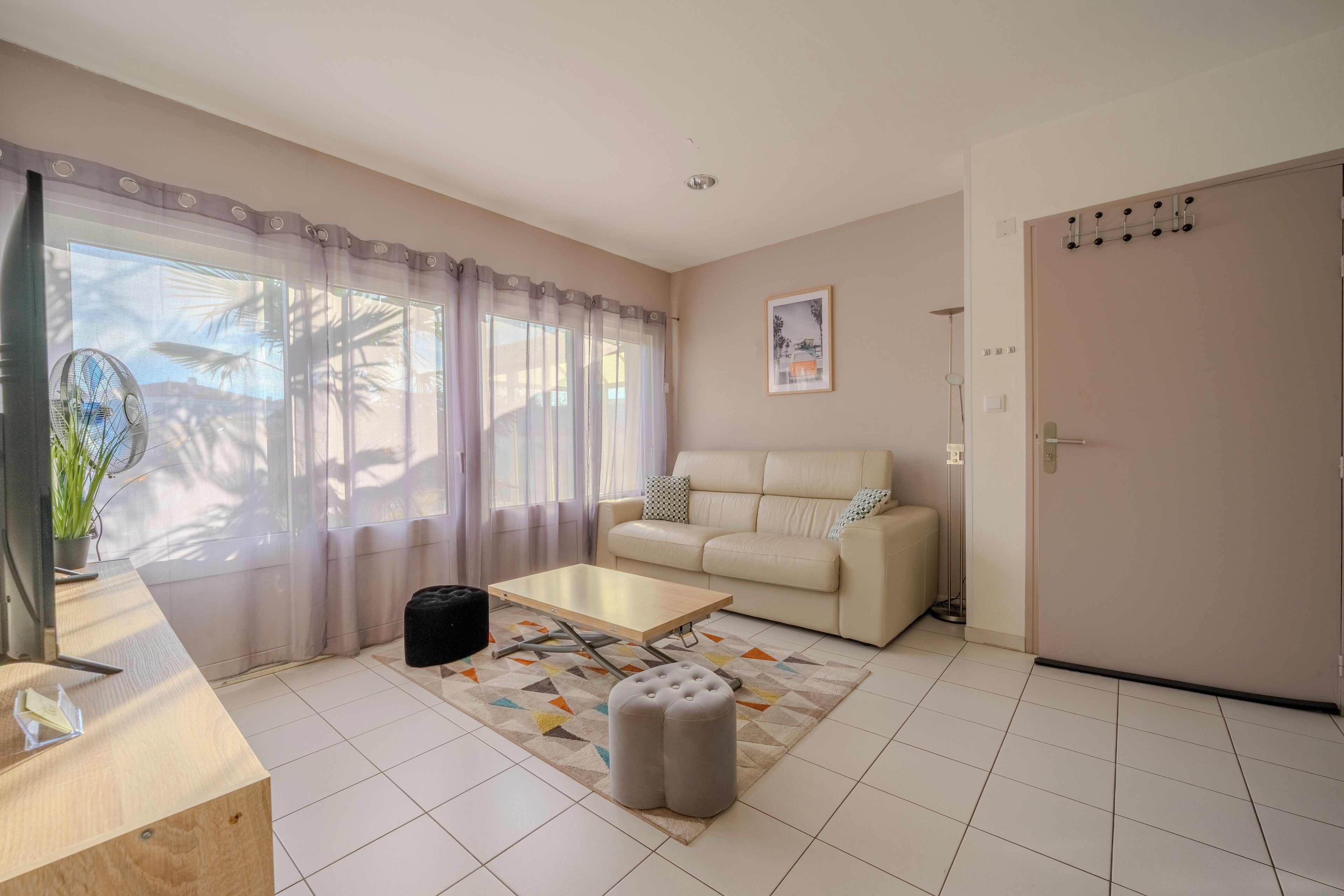 Familie appartement, uitzicht op tuin | Woonruimte | Speelgoed