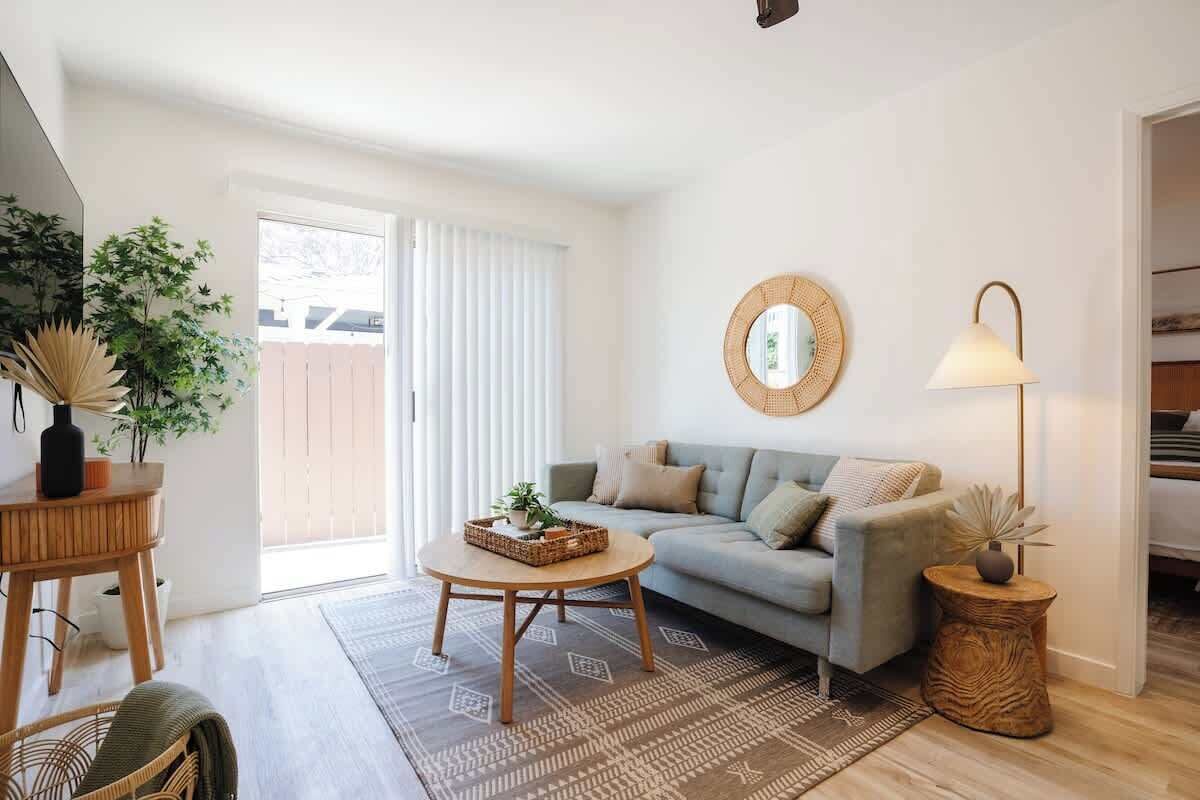 Télévision, espaces bureaux