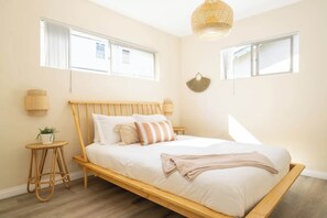 2 chambres, fer et planche à repasser, lit de bébé portatif, Wi-Fi