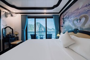 Deluxe Double or Twin Room, Balcony, Ocean View | Free WiFi - Bonita Halong Cruise (Hai phong)