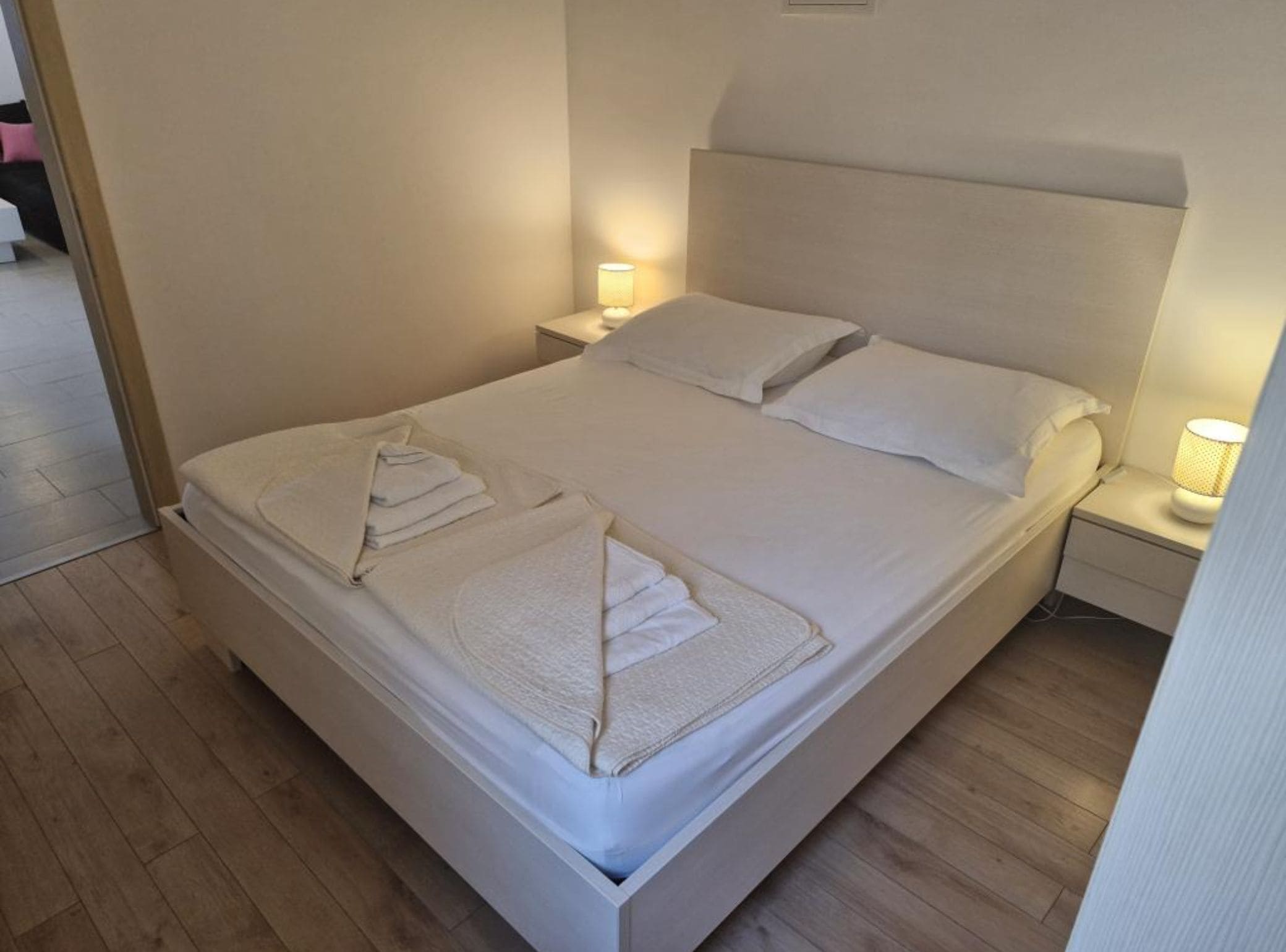 Apartment (One Bedroom Apartment With Terrace An) | 1 bedroom, cribs/infant beds