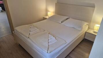 Apartment (One Bedroom Apartment With Terrace An) | 1 bedroom, cribs/infant beds