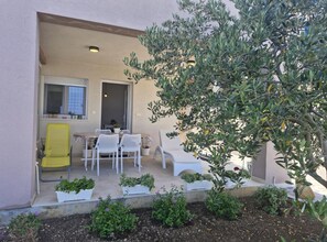 Căn hộ (One Bedroom Apartment With Terrace An) | Ngoại thất