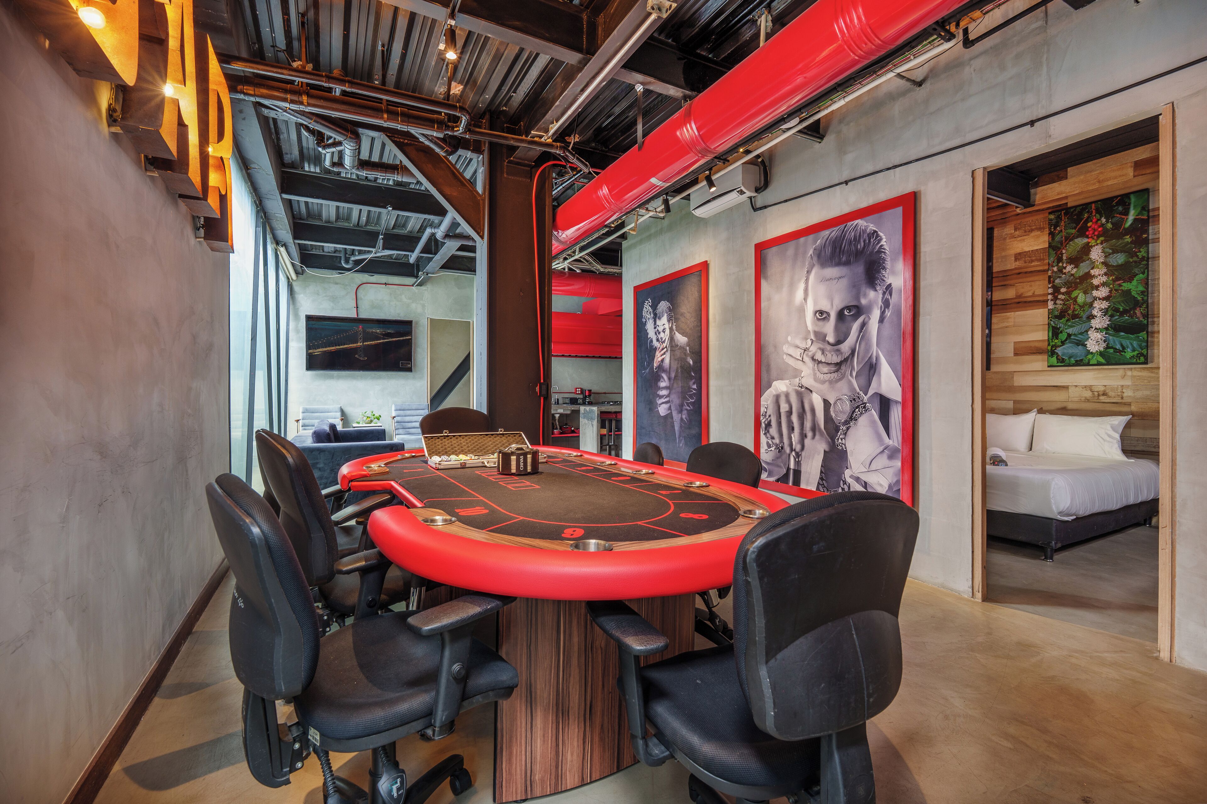 Signature Apartment, City View | Free WiFi