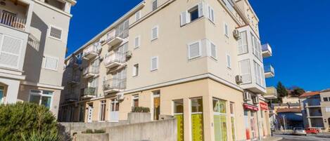 Apartment (Two Bedroom Apartment with Loggia) | Exterior