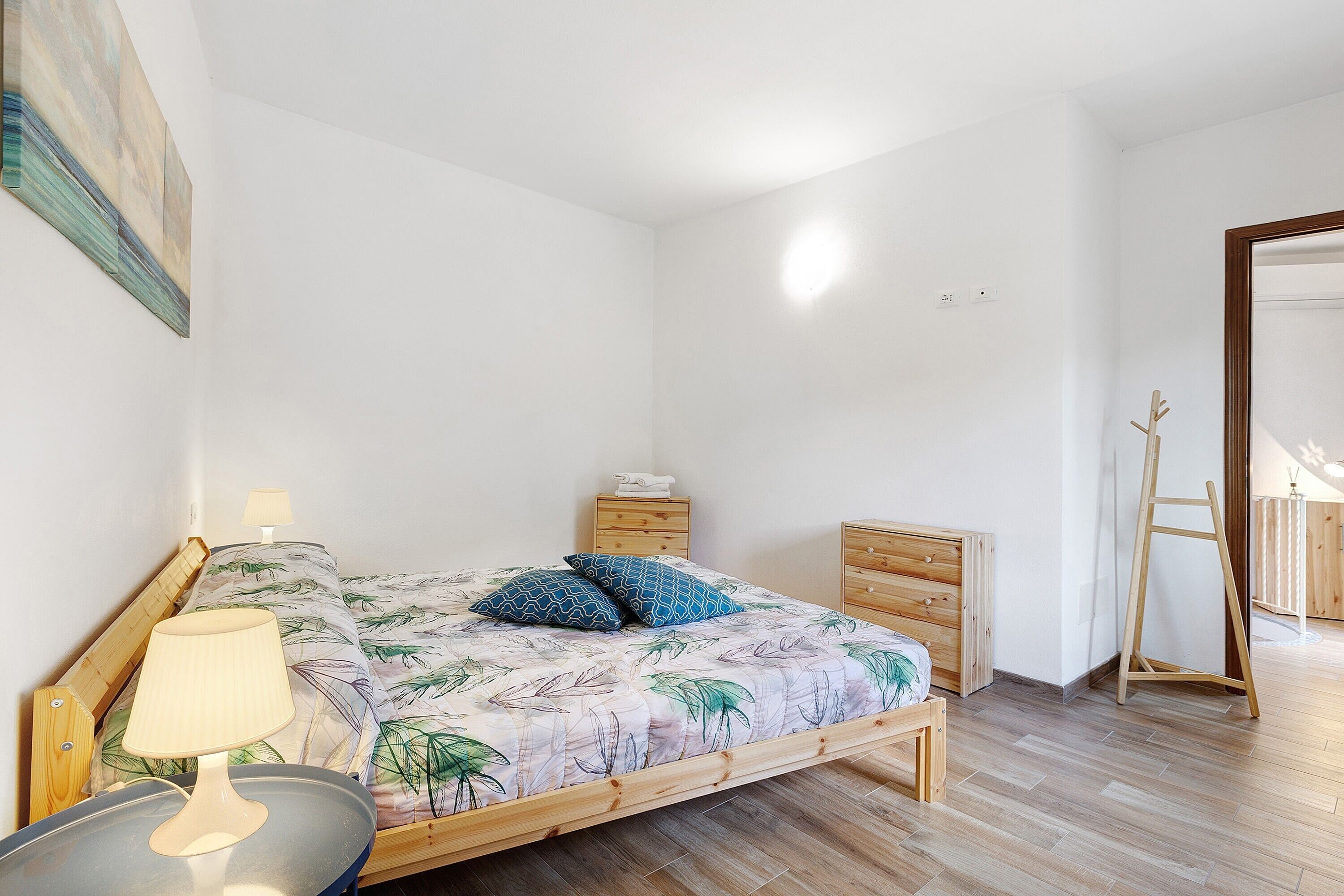 Bügeleisen/Bügelbrett, WLAN, Bettwäsche