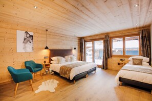 Bügeleisen/Bügelbrett, Reisekinderbett, kostenloses WLAN, Bettwäsche