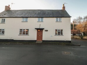 Exterior - Vine Cottage (Tewkesbury)