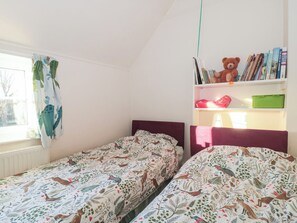 3 bedrooms, individually decorated, individually furnished, free WiFi - Vine Cottage (Tewkesbury)