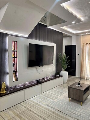Interior detail - Icempire Signature (Lagos)