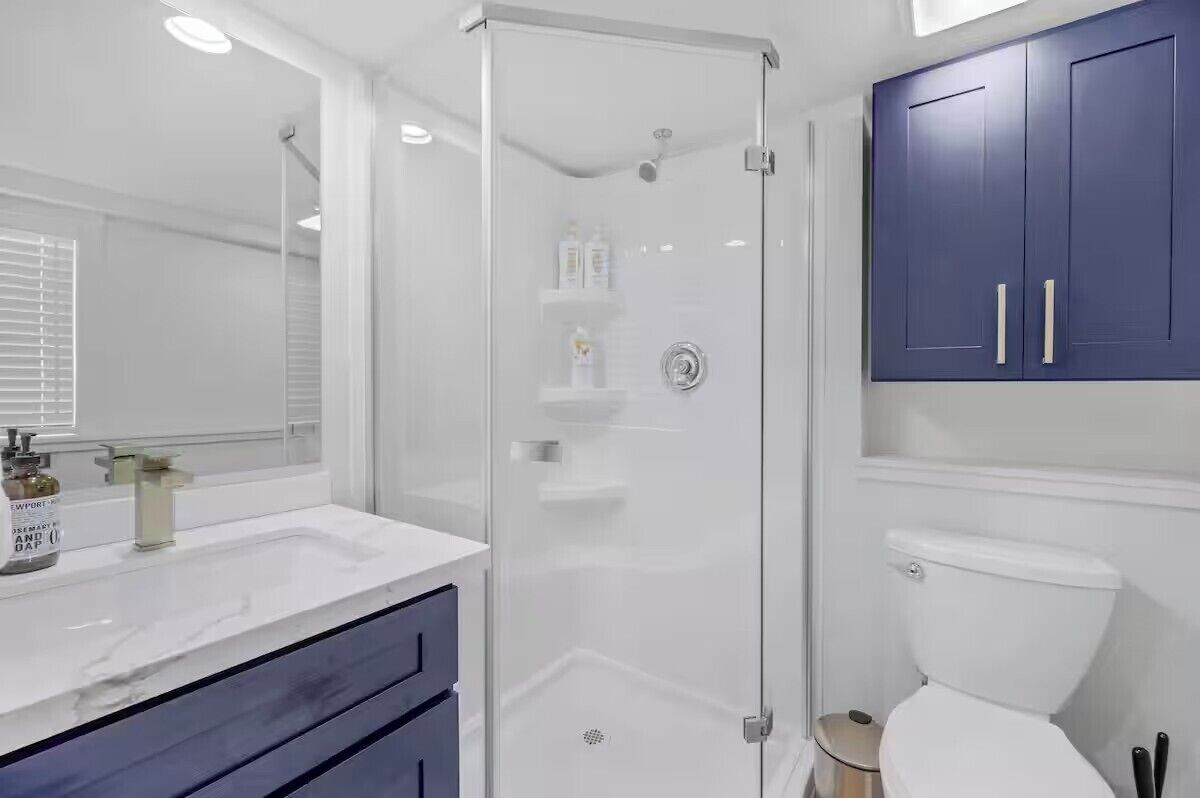 舒適客房 | 浴室 | 淋浴設備、吹風機、毛巾、肥皂