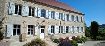 Grand et charmant gîte 30 couchages avec SPA et nombreux espaces