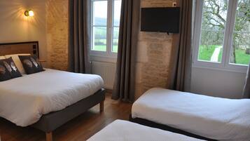 9 bedrooms, iron/ironing board, travel crib, free WiFi