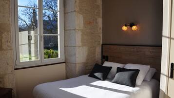 9 chambres, fer et planche Ă repasser, lit parapluie, Wi-Fi gratuit