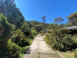 Property entrance - Cabanas Do Visconde (Itatiaia)