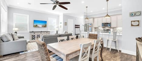 Ferienhaus, Mehrere Betten (Shore Beats Work 30A) | Innenbereich
