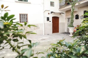 Dettaglio esterni